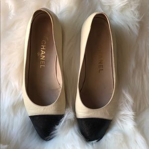 Authenthic Vintage Chanel Ballet Flats